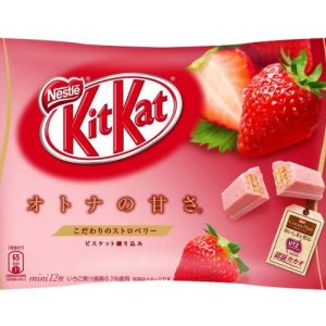 日本NESTLE雀巢KitKat夹心威化巧克力草莓味12枚入135g/Nestle Kit Kat Chocolate Wafer Strawberry Flavor 12pcs 135g